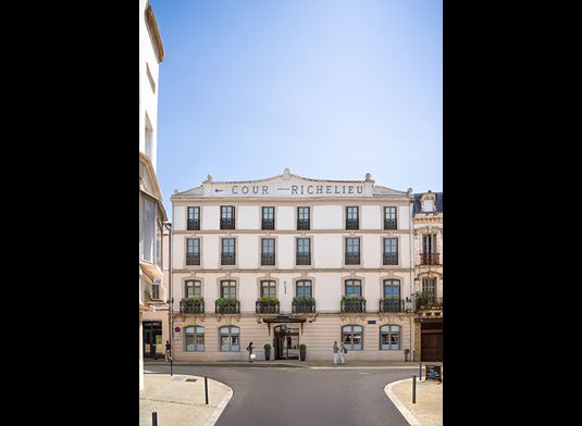 Cour Richelieu