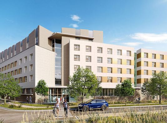 Student Factory Anger - Montaigne